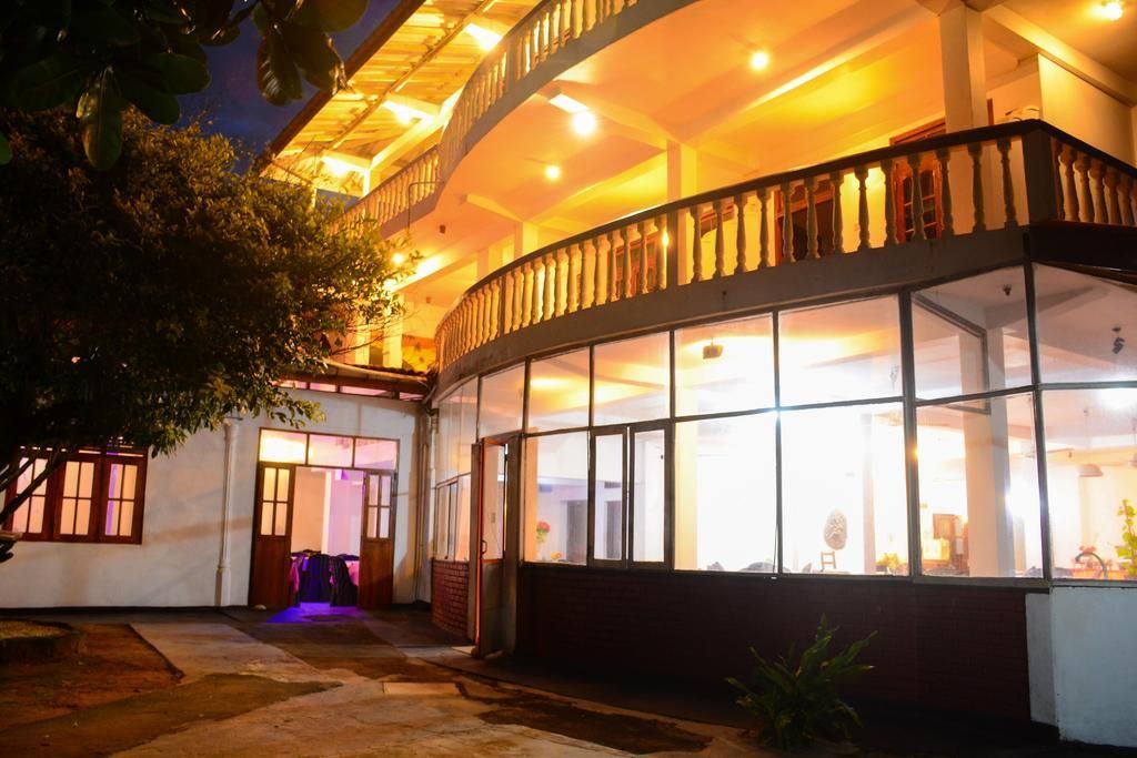 SHANTHI BEACH RESORT GUESTHOUSE - 16