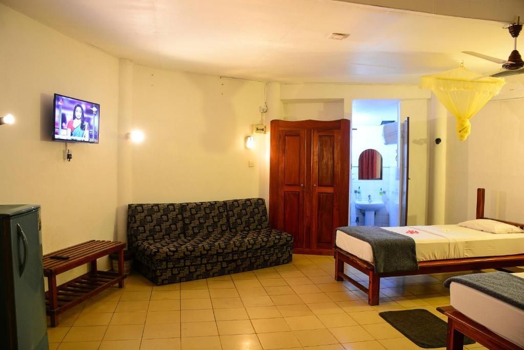 SHANTHI BEACH RESORT GUESTHOUSE - 28