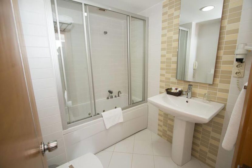 AHC Taksim Hotel (ex.Villa Zurich Hotel) - 3