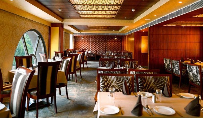 REGENT GRAND HOTEL - 3