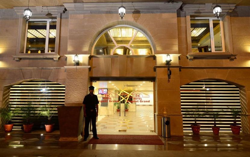 REGENT GRAND HOTEL - 5