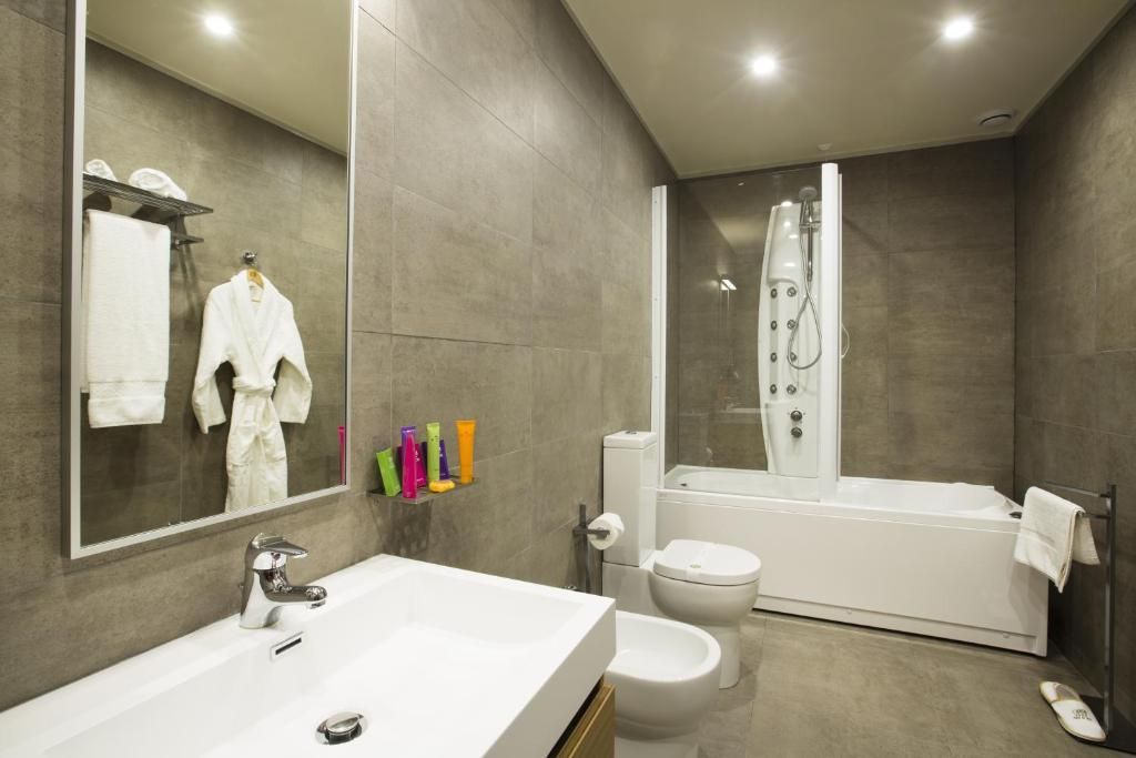 OPERA SUITE HOTEL YEREVAN - 18