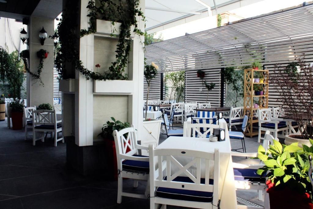 OPERA SUITE HOTEL YEREVAN - 28