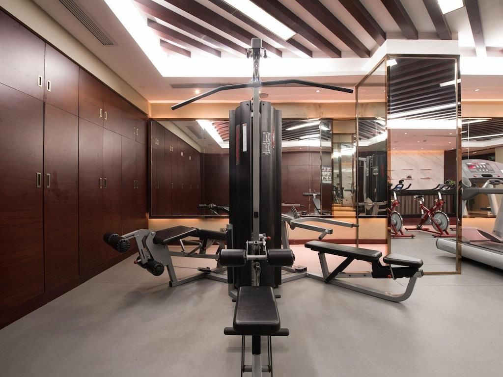 ROYAL INTERNATIONAL - 2