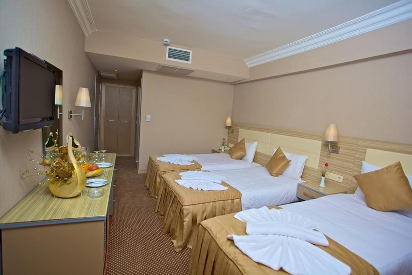 Emin Hotel - 2