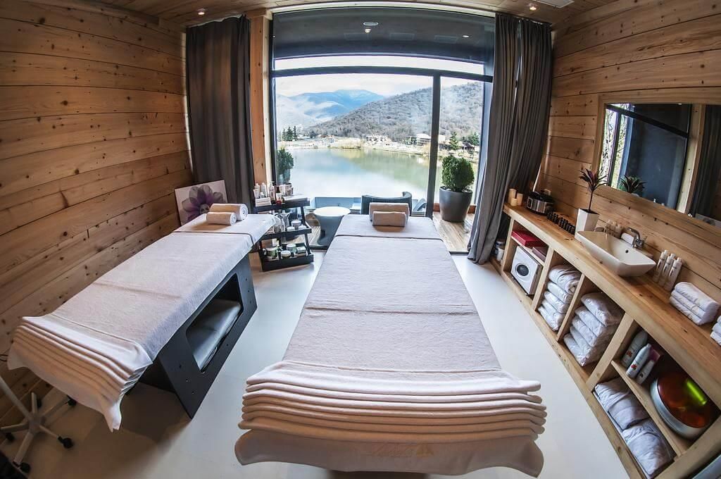 LOPOTA LAKE RESORT & SPA - 10