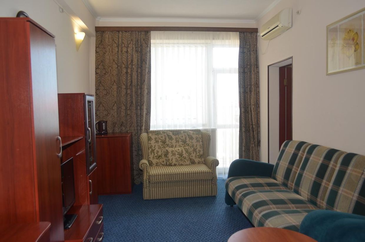 ЛАМБАТ, отель - 9