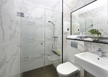 BOSS HOTEL - 2