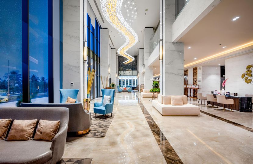 GRAND TOURANE HOTEL - 4