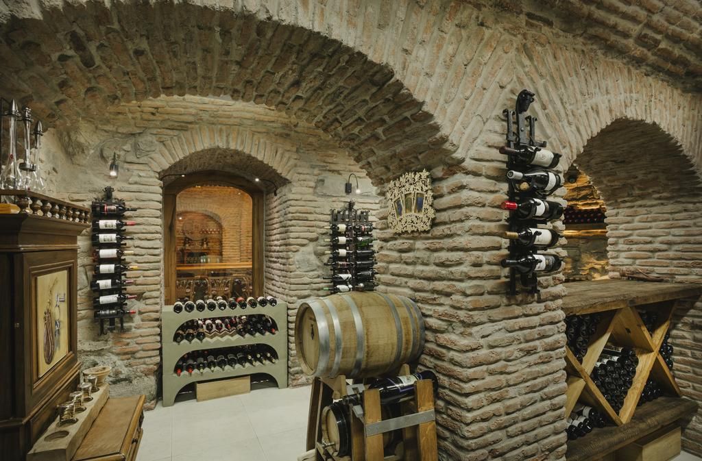 VINOTEL - 29