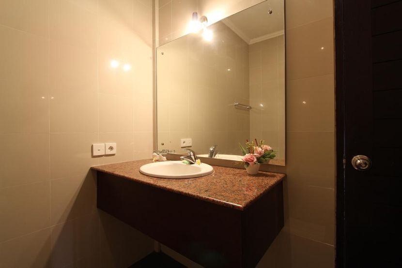 PUTRI AYU COTTAGES - 2