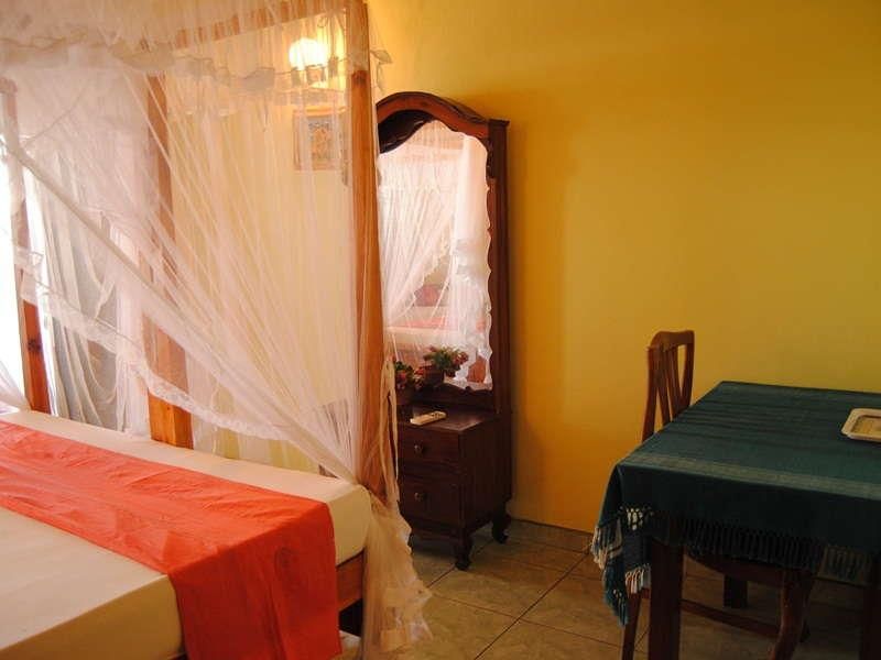 RITAS GUESTHOUSE - 11