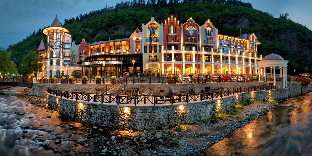 CROWNE PLAZA BORJOMI - 1