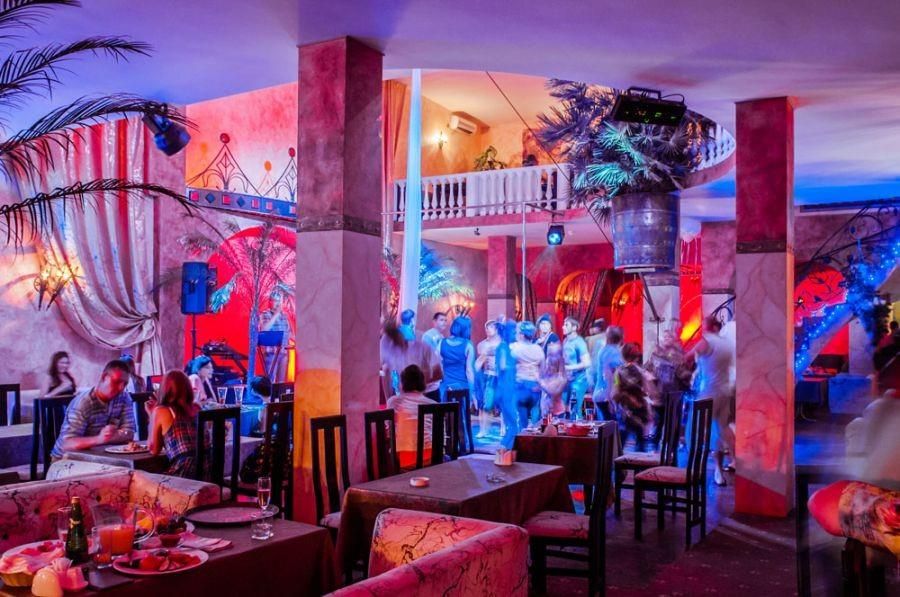 КАВКАЗ, гостиница - 19