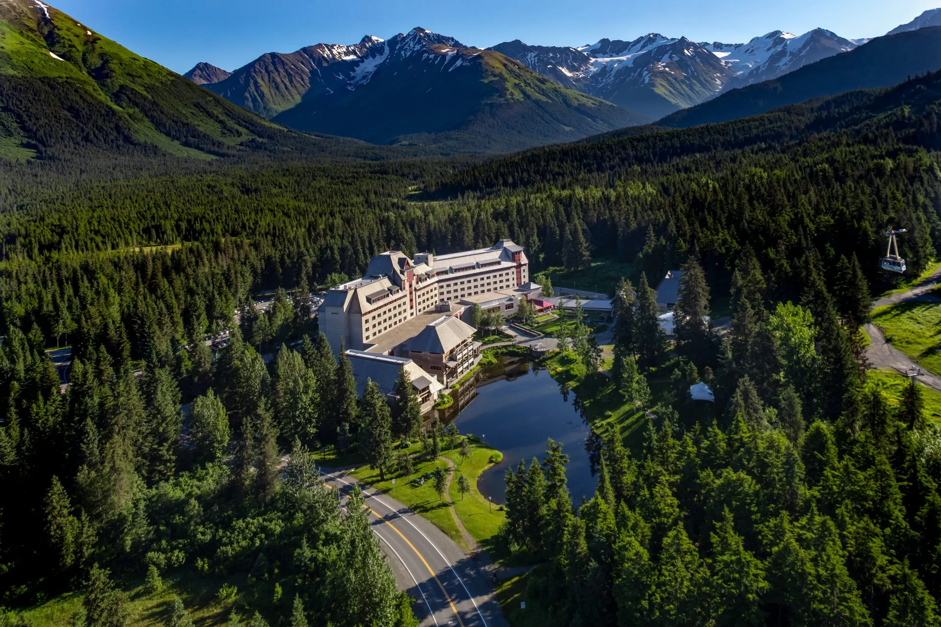 ALYESKA RESORT - 1