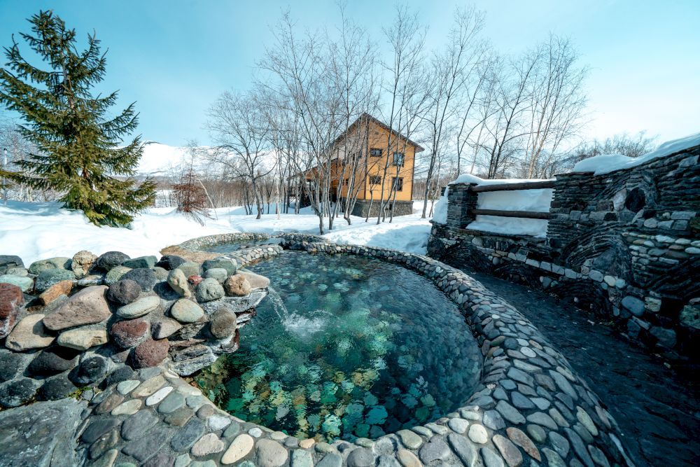 СНЕЖНАЯ ДОЛИНА, горно-спортивная база - 1