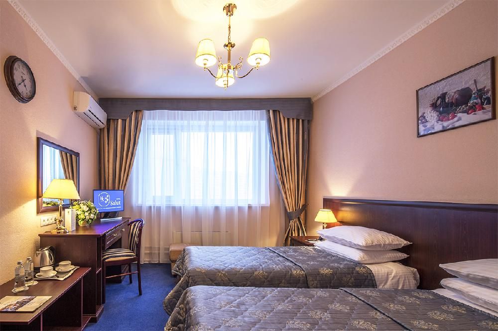 САЛЮТ, гостиница - 47