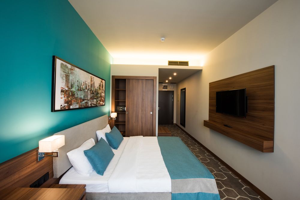 СИТИ ОТЕЛЬ 1905 - 22