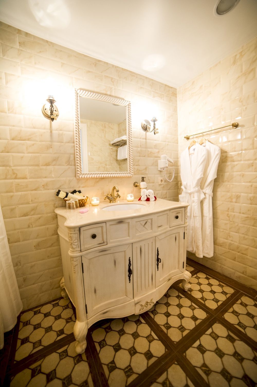 РЕНОМЕ ДИЗАЙН ОТЕЛЬ, гостиница - 28