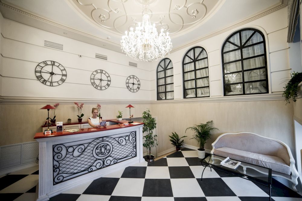 РЕНОМЕ ДИЗАЙН ОТЕЛЬ, гостиница - 4