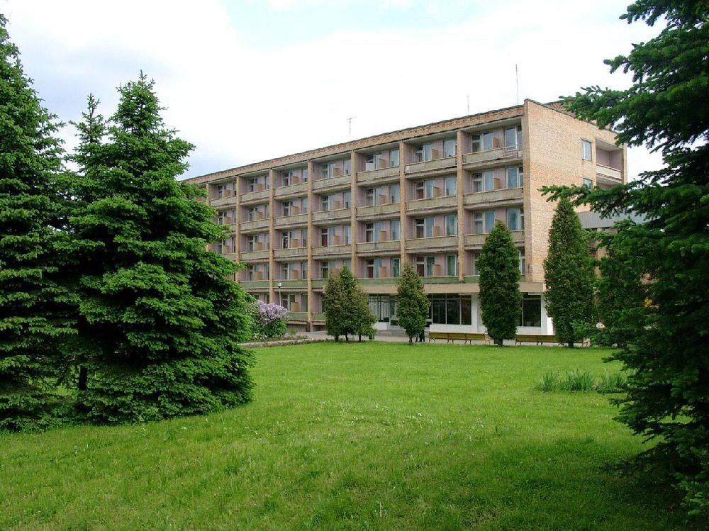 ДОМ ТВОРЧЕСТВА ГОСТЕЛЕРАДИО (бывш. СОФРИНО), парк-отель - 1