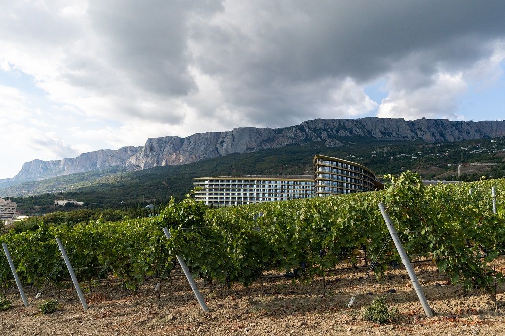 МРИЯ, курорт - 2