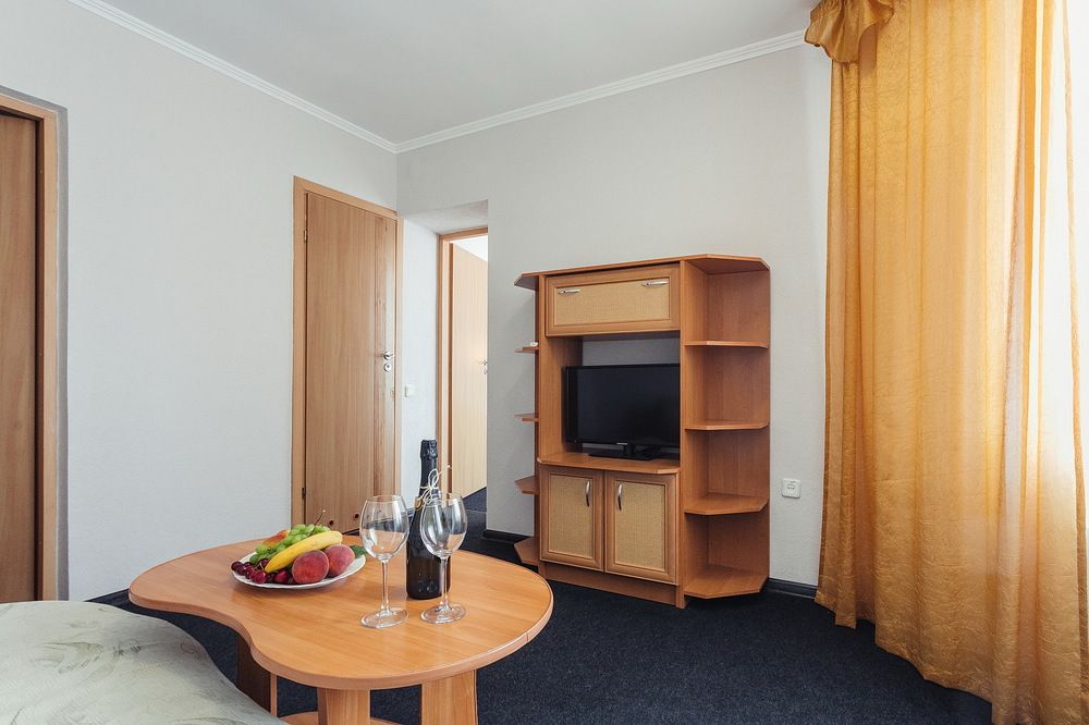 БРИГАНТИНА, отель-курорт (Береговое) - 40