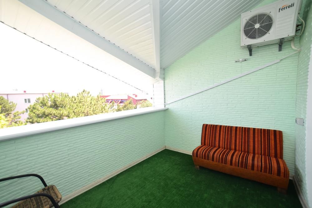 КОРОНА, отель (Евпатория) - 43