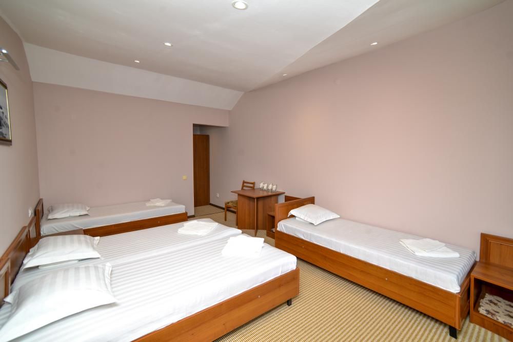 КОРОНА, отель (Евпатория) - 33