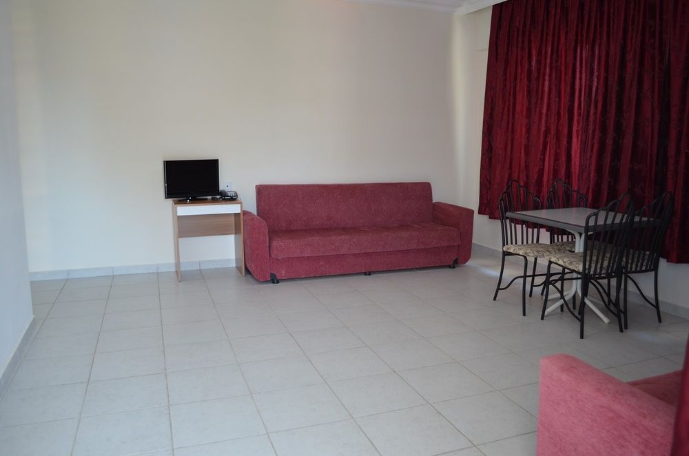 Mitos Apartment & Hotel - 12