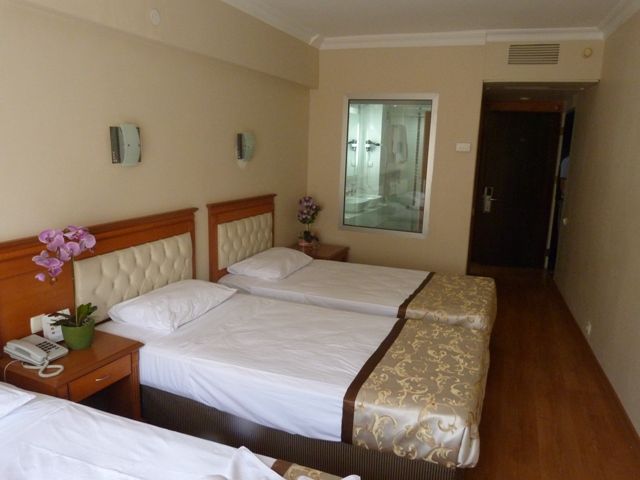 Prestige Hotel - 52