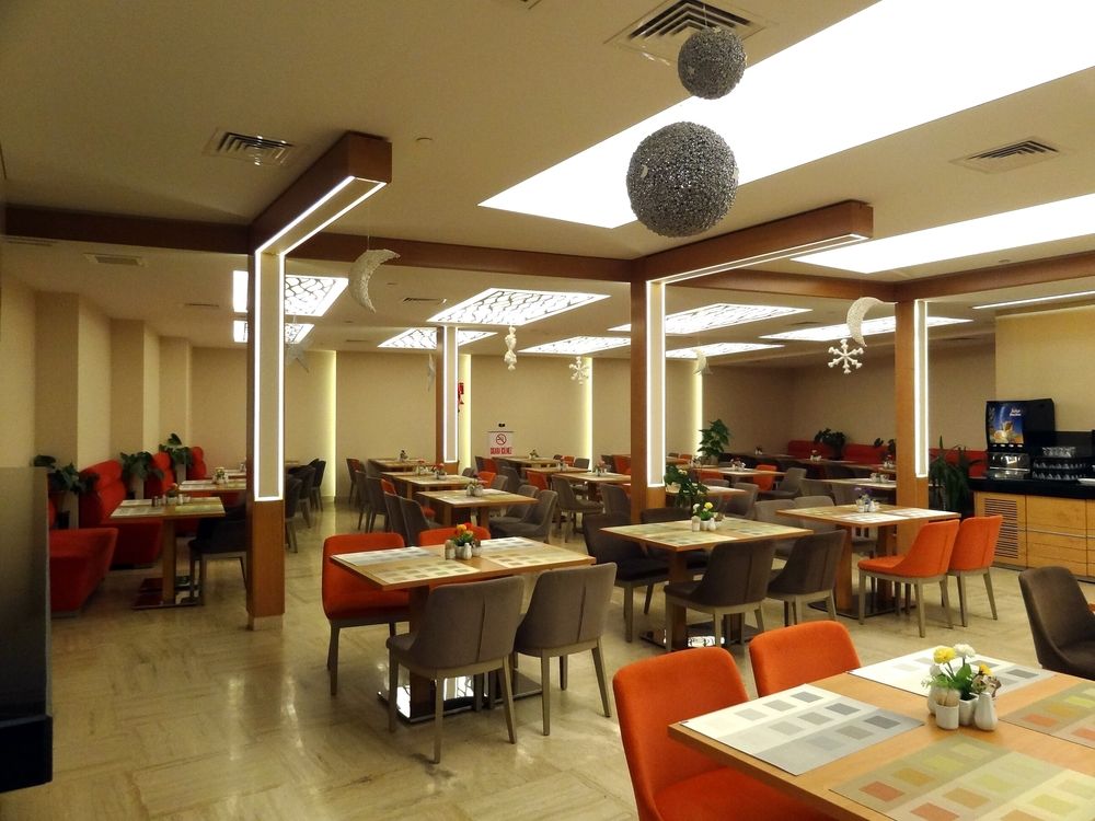 Prestige Hotel - 14