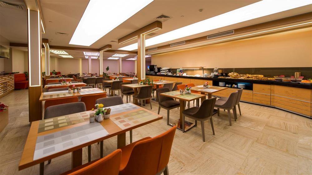 Prestige Hotel - 18