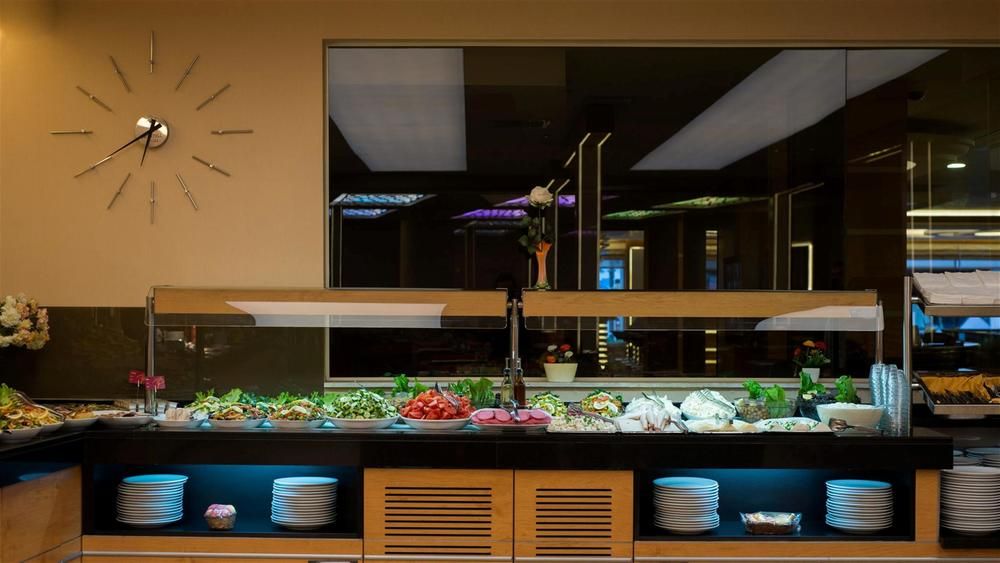 Prestige Hotel - 24