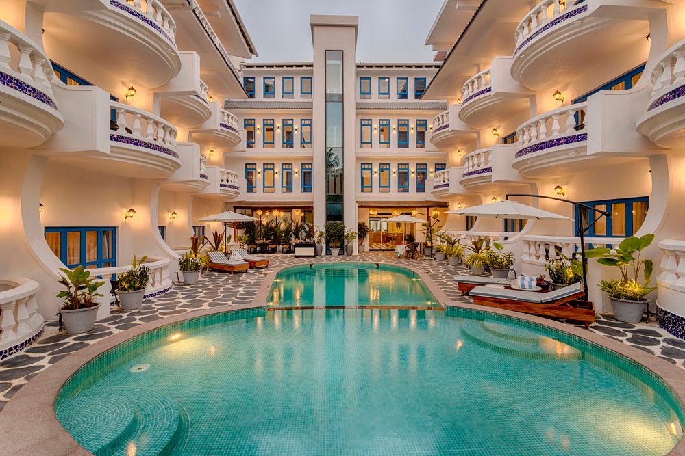 AZALEA BY STONEWOOD - 1