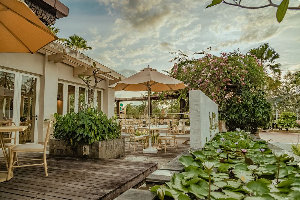 PELANGI BEACH RESORT & SPA - 13