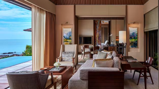 THE RITZ CARLTON - 45