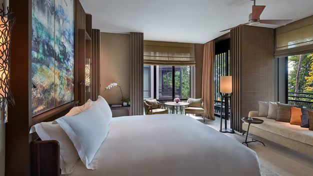 THE RITZ CARLTON - 40