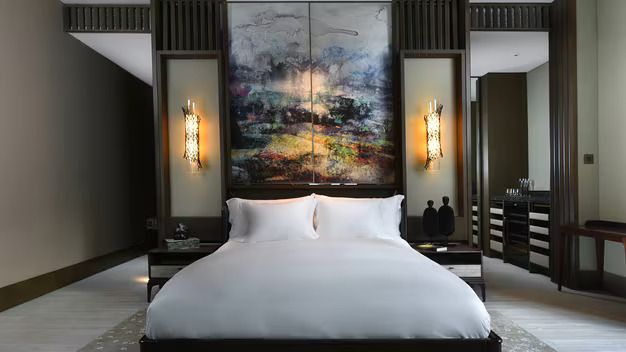 THE RITZ CARLTON - 37