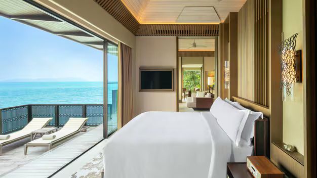 THE RITZ CARLTON - 29