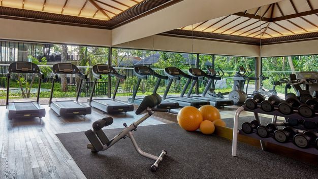 THE RITZ CARLTON - 22