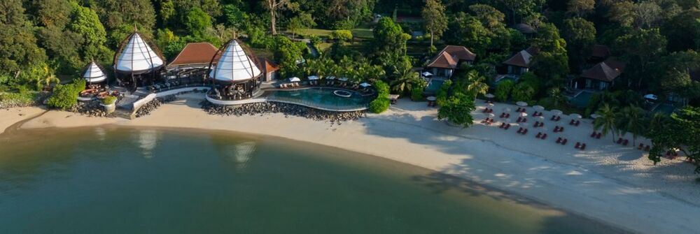 THE RITZ CARLTON - 1