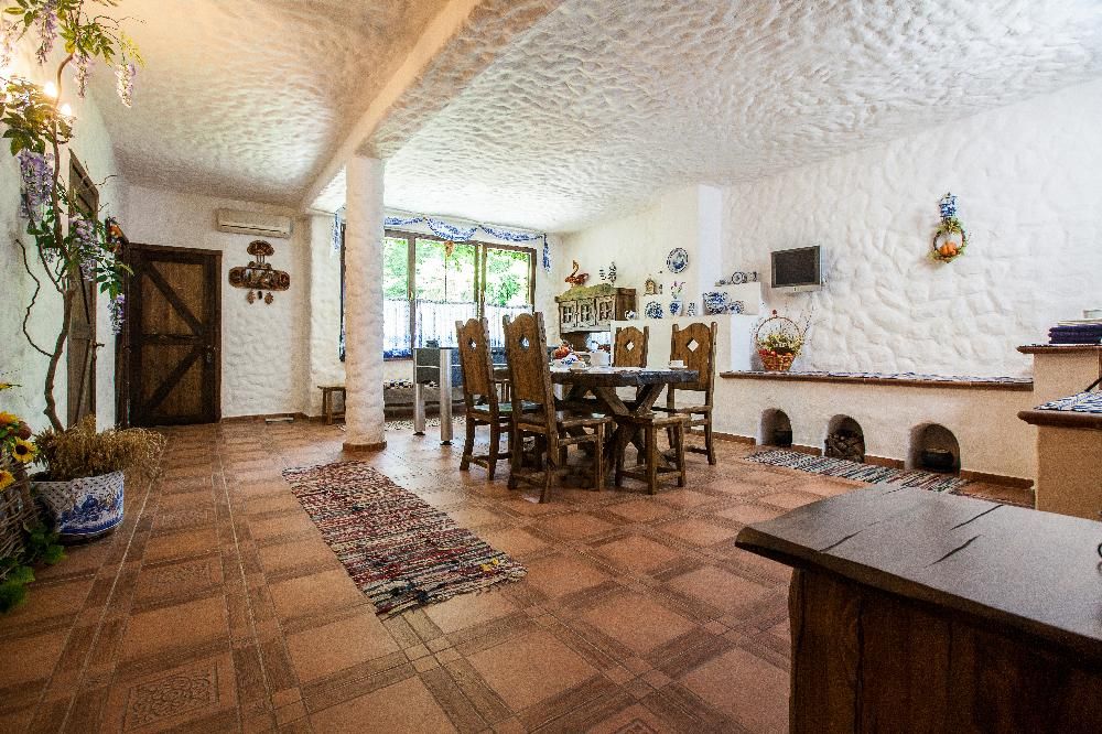 ВИЛЛА АННА, ГК - 40