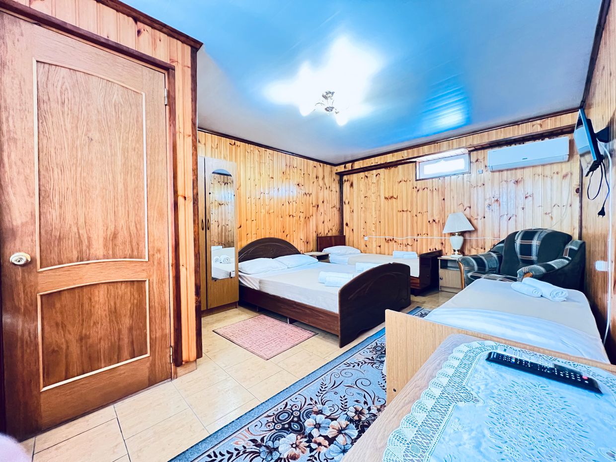 ЕЛЕНА, гостевой дом - 12