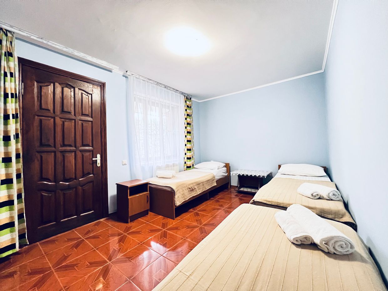 ЕЛЕНА, гостевой дом - 3