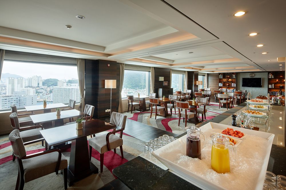 LOTTE HOTEL BUSAN - 60