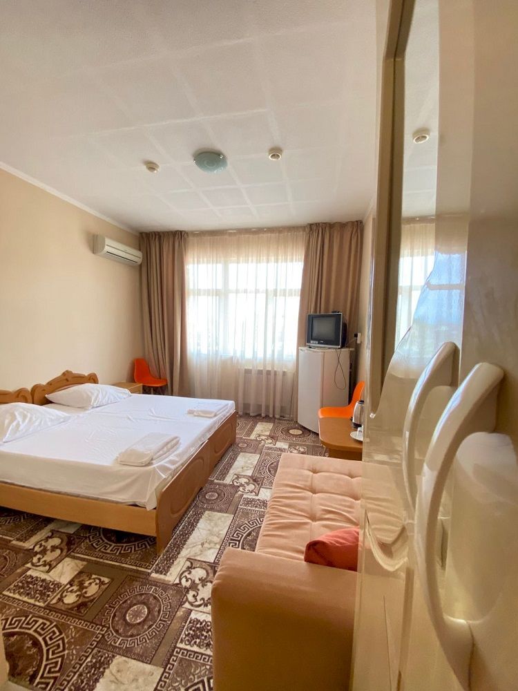 ГЛОБУС, гостиница - 40