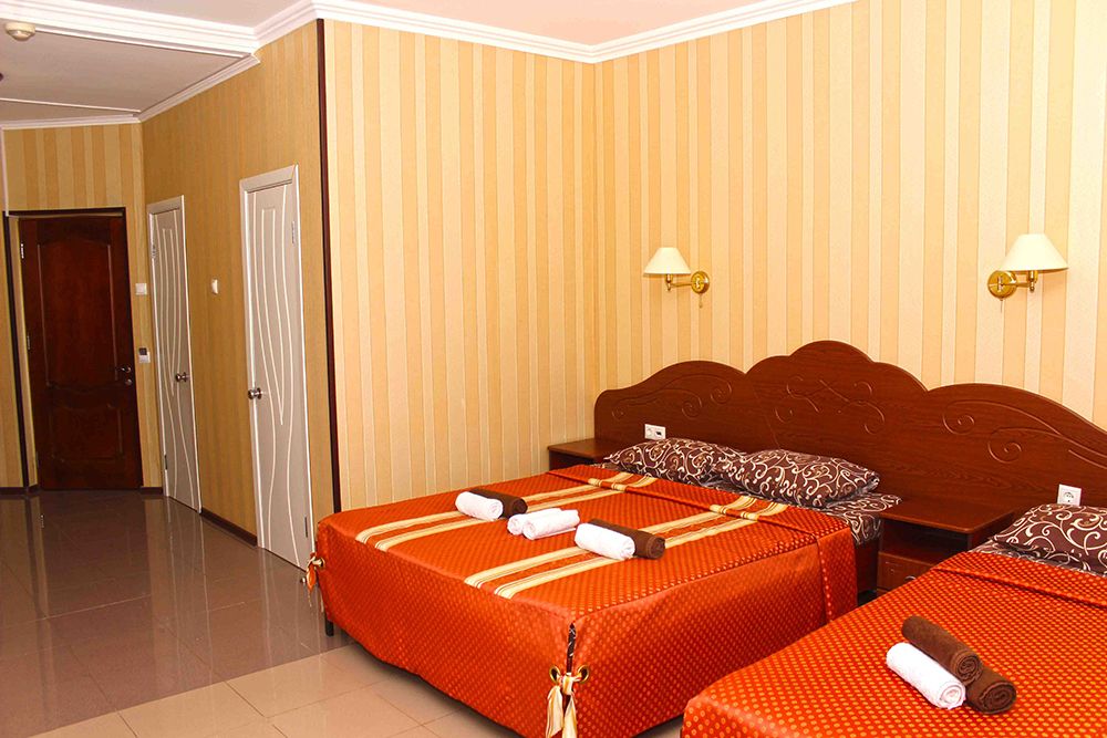 ЮЖНАЯ НОЧЬ, ГК - 25