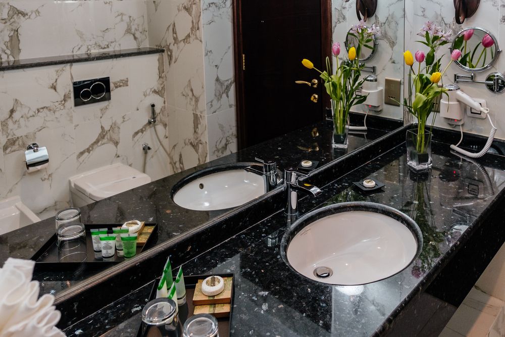 CRYSTAL PLAZA AL MAJAZ HOTEL - 59