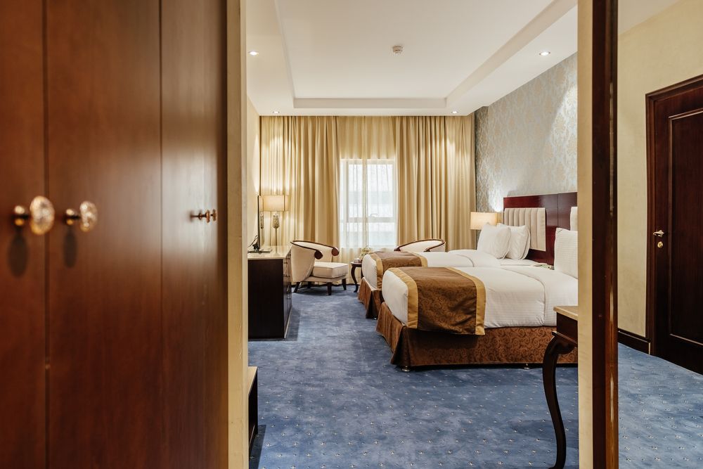 CRYSTAL PLAZA AL MAJAZ HOTEL - 57